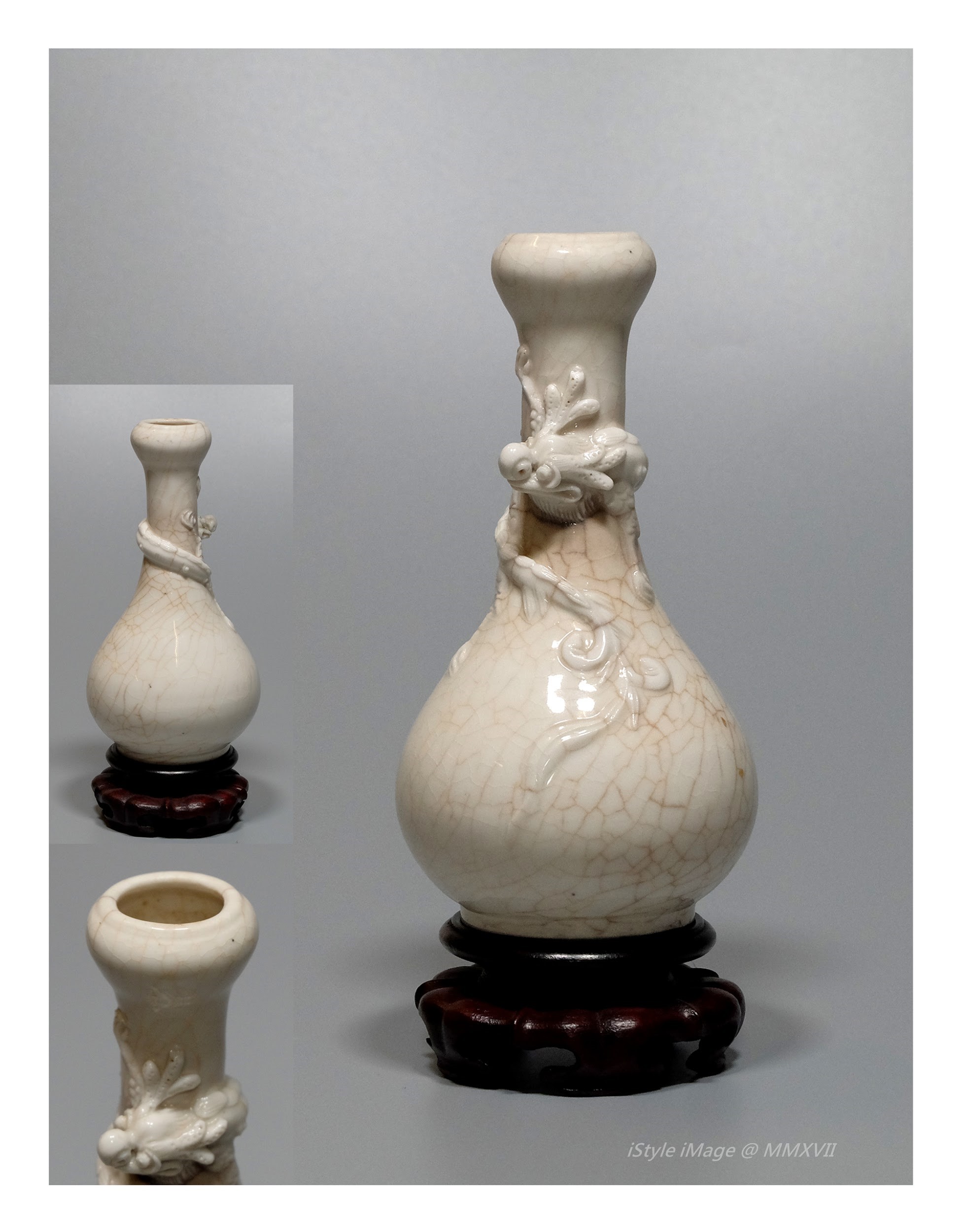 <br><h4>Lot 13 : An Ming style elegance ivory-tinted glaze pear-shaped vase  ( Early 20th century )</h4>
							An elegance pear-shaped form vase, the pear-shaped body gently to an elegant slender neck encircled by a ring chilong with a narrow everted rim, enamelled with ivory-tinted glaze and a network of crackle. [minor flaw]
							<br>Measurements (H) high 15 CM, (W)width 8 CM<br><br><br>典雅的明式象牙色釉梨形花瓶  ( 二十世紀初 )<br>典雅的梨形花瓶，梨形的瓶身輕輕地升到一個優雅細長的頸部，環形的螭龍由狹窄的外翻邊緣包圍著頸部與瓶身，象牙色的搪瓷釉配壁裂紋帶著典雅的風格。  [微小瑕疵]<br>尺寸(H)高 15 厘米,  (W)濶8 厘米