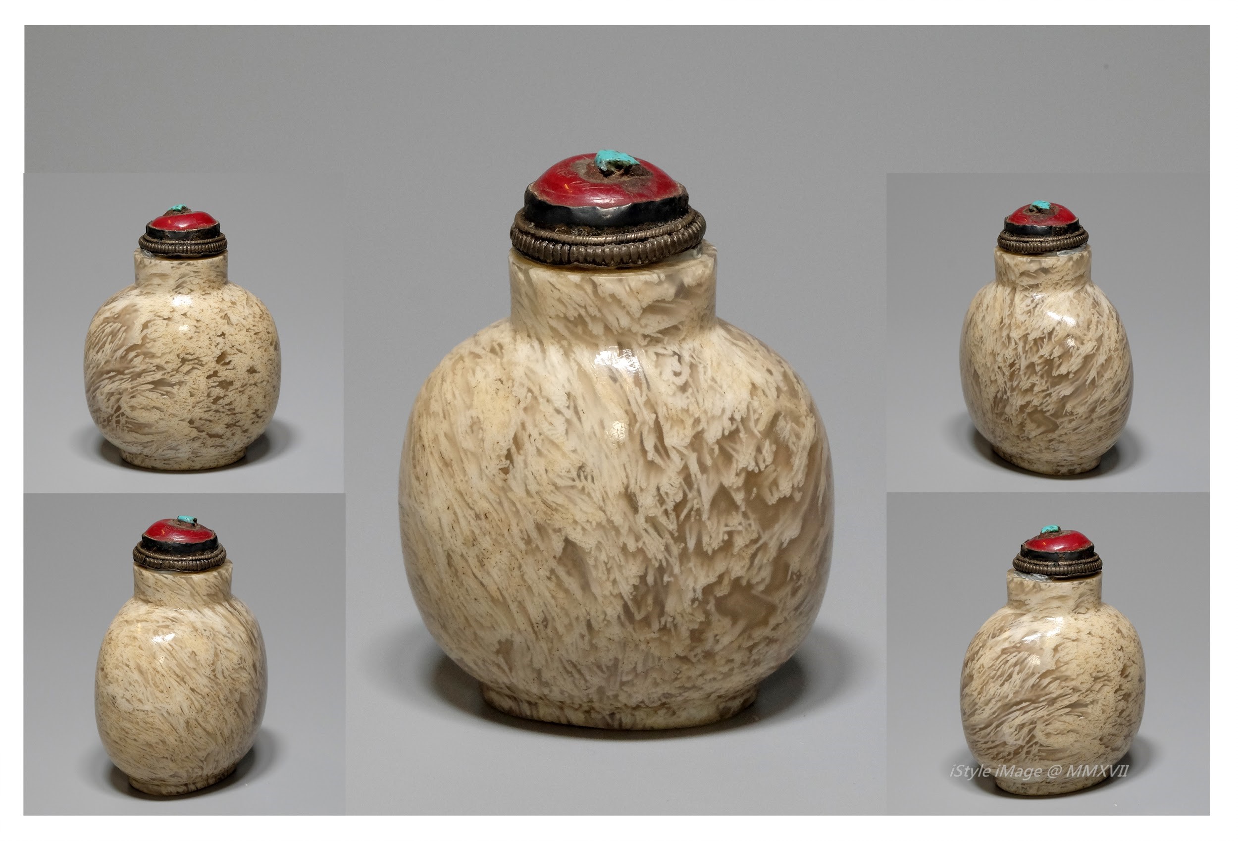 <br><h4>Lot 67 : An unusual crystal snuff bottle 'energy flow of The Yellow River' ( Qing dynasty )</h4>
							A globular bottle streaked with a 'yellowish brown sandy current' profusion of yellowish brown sandy current colour swirling around the body showing 'The Yellow River energy flow' scene. Turquoise at the red glass stopper, and spoon.
							<br>Measurements (H) high 7.7 CM, (T) thick 4 CM, (W)width 6 CM<br><br><br>罕有奇妙的 '黃河奔流' 煙壺 ( 清朝 )<br>水晶鼻煙壺呈球狀瓶體，帶有黃棕色沙流形象，黃色棕色沙流大力旋轉在透明水晶之間，呈現出 '黃河奔流' 現象。配綠松石紅色玻璃塞勺子。<br>尺寸(H)高7.7 厘米, (T)深 4 厘米, (W)濶6 厘米
